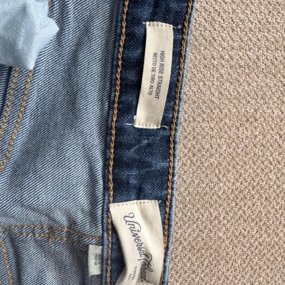Barely used clothes - Picture 11 of 16